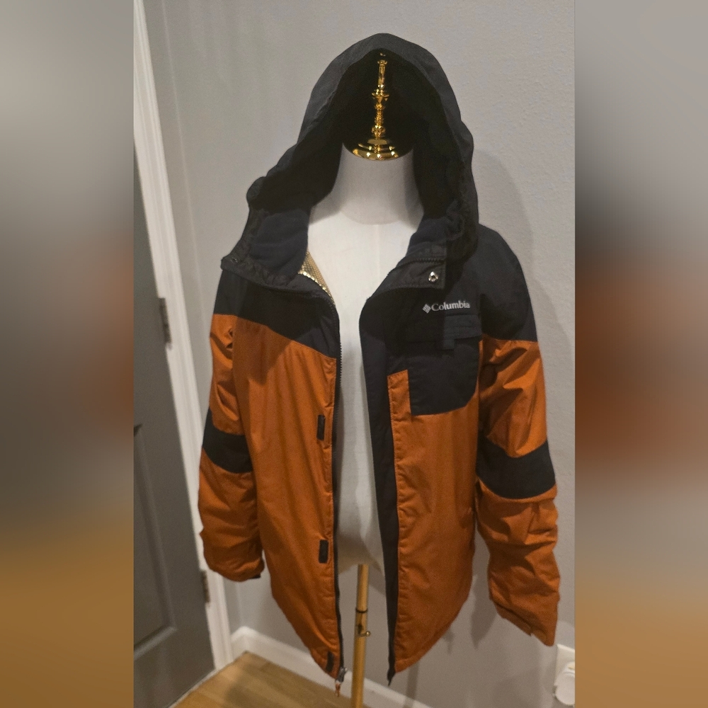 Columbia Men's Bold Orange and Black Puffer Jacket